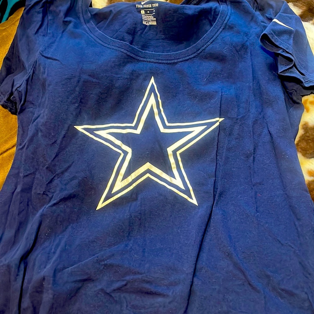 Nike cowboys shirt